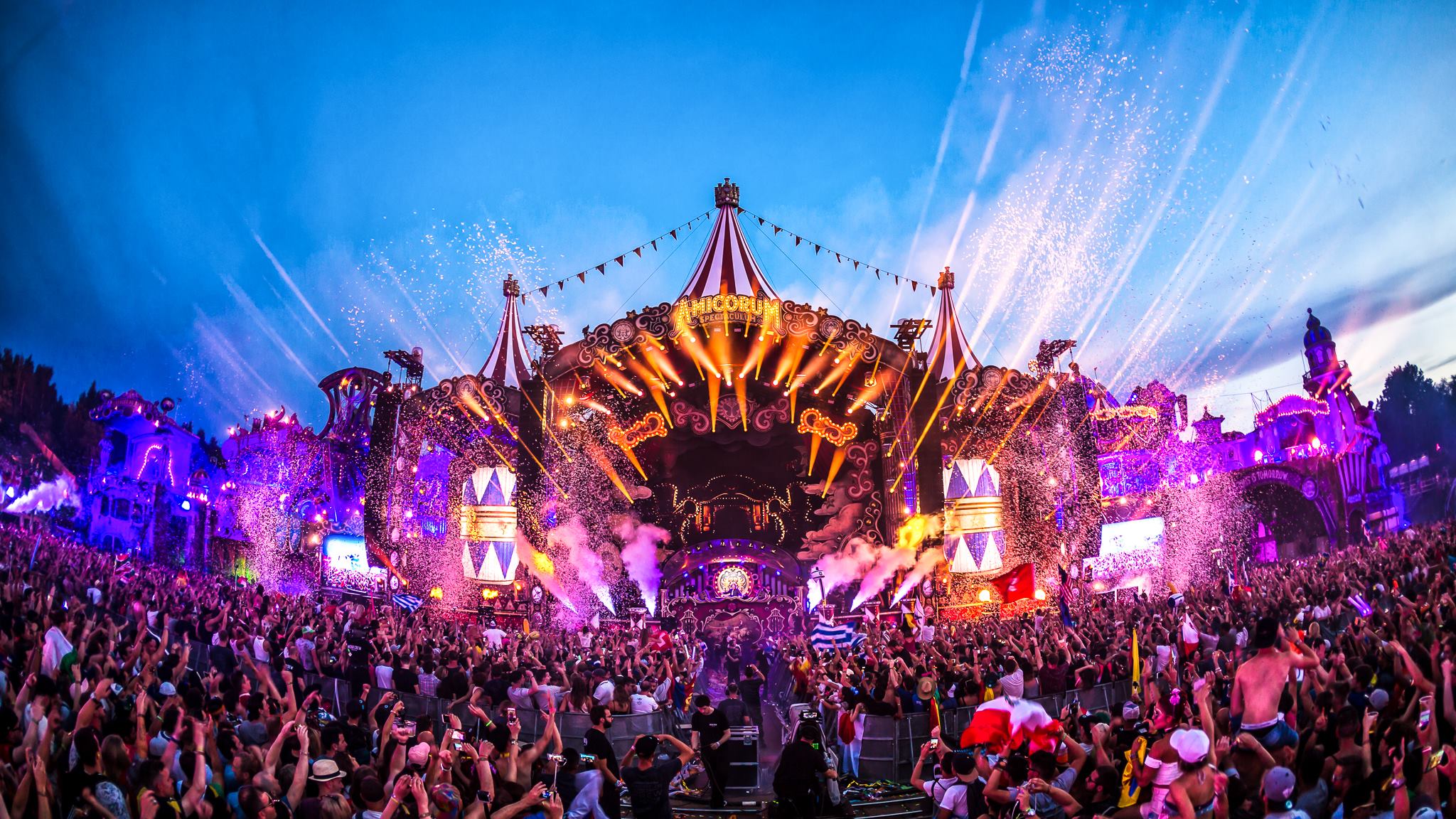 Lollapalooza, Tomorrowland… quels influenceurs étaient en festival ce week-end?