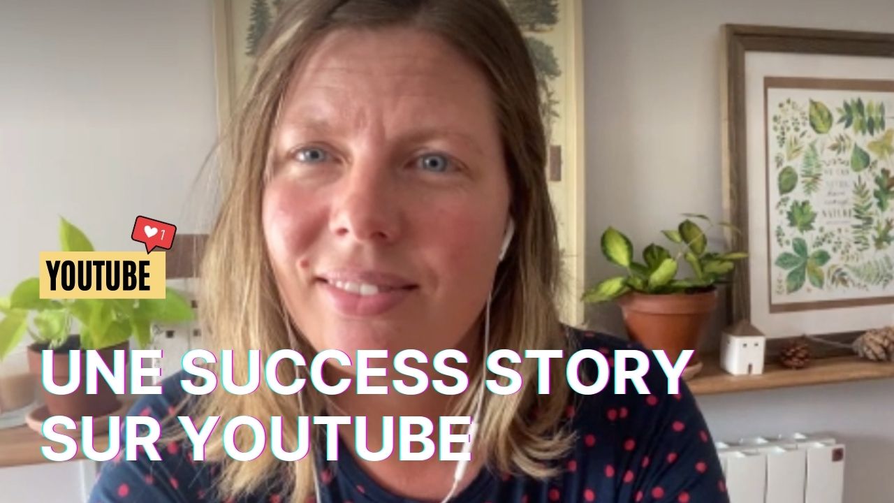 Grâce aux « studio vlog » sur YouTube, cette illustratrice partage les coulisses de sa boutique