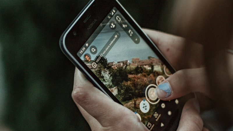 Avec le DSA, Snapchat veut être plus que transparent avec ses utilisateurs