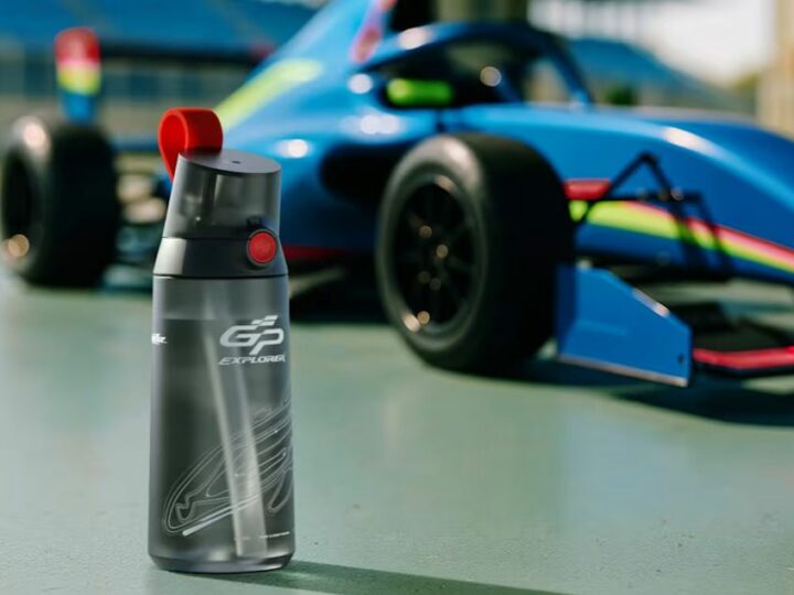 Pour le GP Explorer 3, Air up dévoile une gourde imaginée avec Squeezie