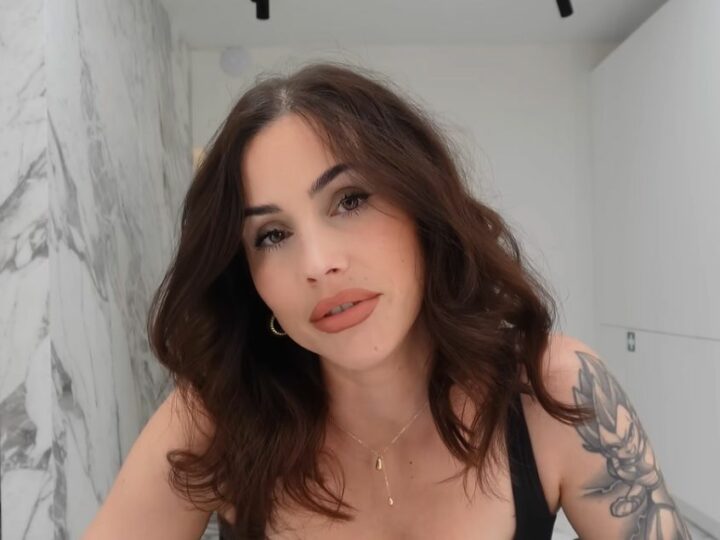 Gaëlle Garcia Diaz annonce le retour de sa marque Martine Cosmetics avec de gros changements