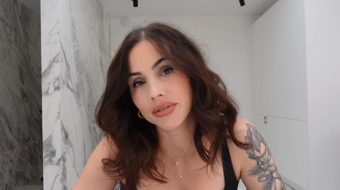 Gaëlle Garcia Diaz annonce le retour de sa marque Martine Cosmetics avec de gros changements