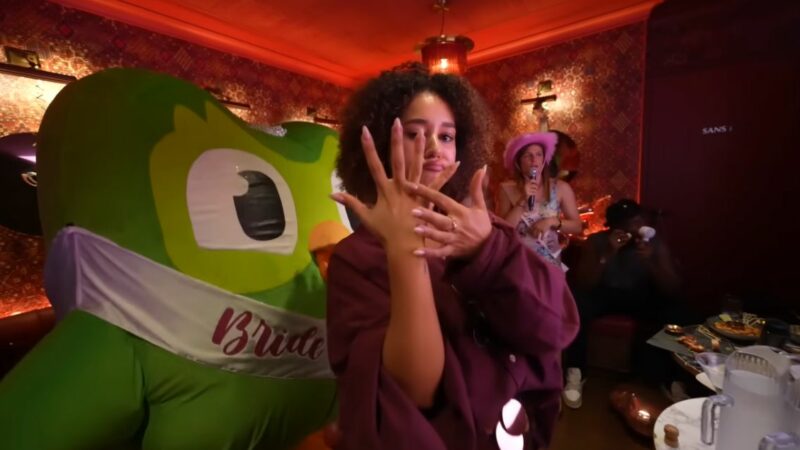 Chupa Chups, Pom’Potes… En 2025, 9 vlogs d’août de Léna Situations ont été sponsorisés par des marques