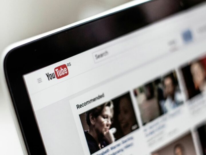 Les YouTubeurs peuvent désormais adapter leur miniature à la langue de leur vidéo