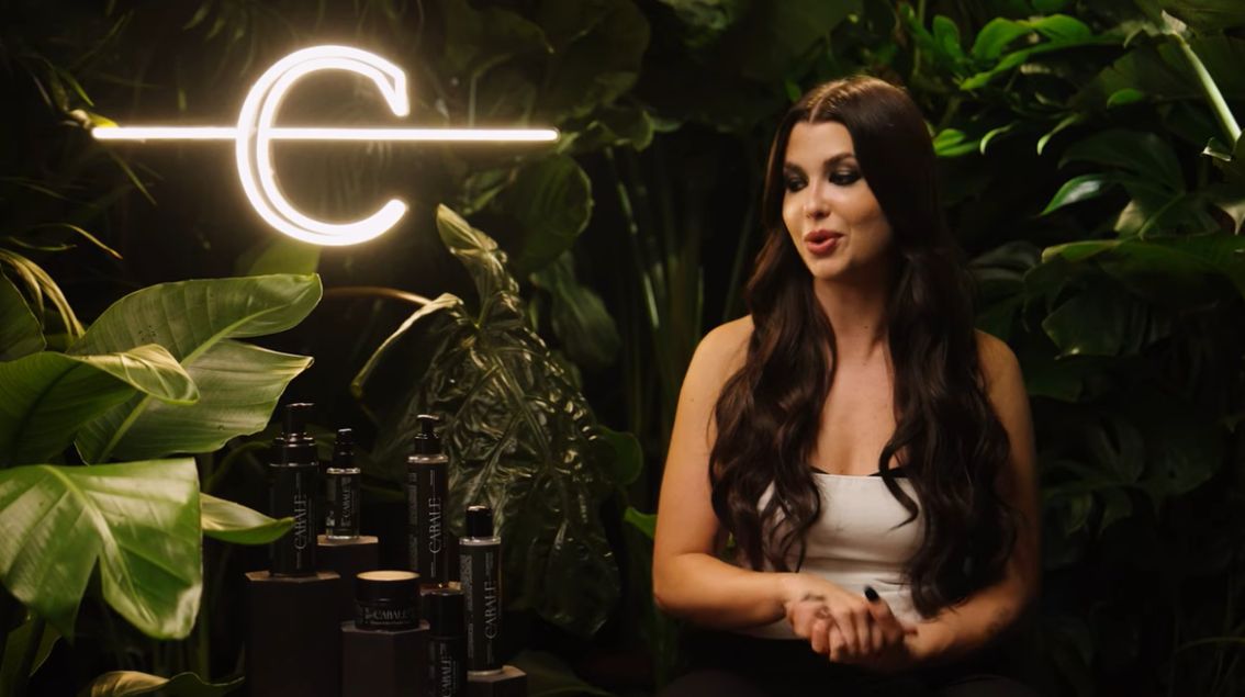 EnjoyPhoenix dévoile Cabale, la nouvelle identité de Leaves & Clouds