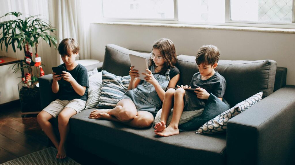 australie-interdiction-reseaux-sociaux