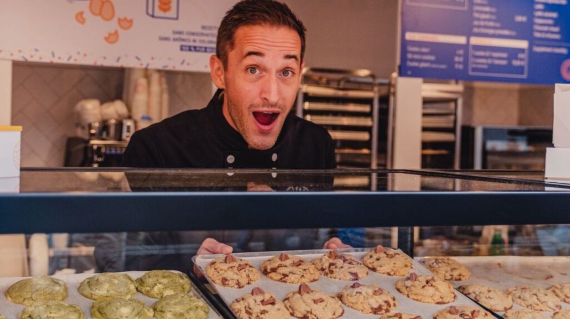 Le créateur food Le Paris d’Alexis imagine un cookie « 100% à son image » avec La Fabrique Cookies