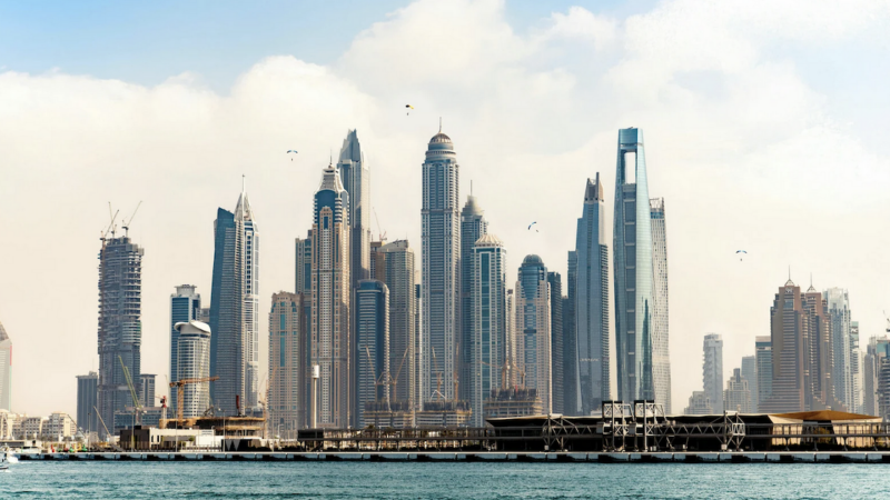 À Dubaï (Émirats arabes unis), des règles strictes encadrent le secteur de l&rsquo;influence en 2026