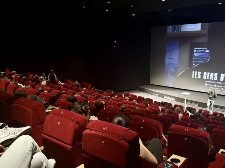 La série documentaire « Les Gens d&rsquo;Internet » sur l&rsquo;histoire des influenceurs, projetée au cinéma