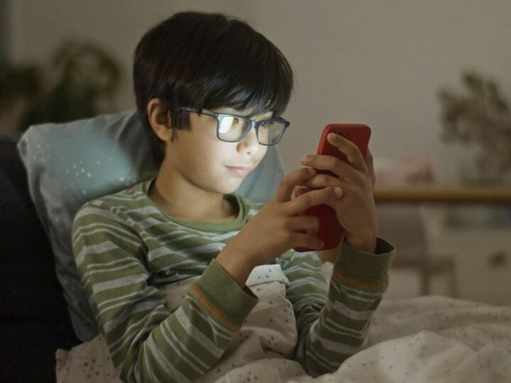 En Australie, 4,7 millions de comptes appartenant à des mineurs sur les réseaux sociaux ont été supprimés