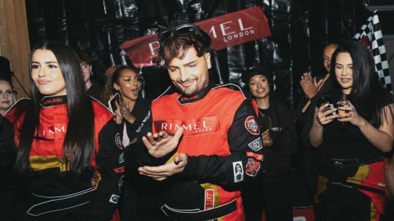 Rimmel London organise son « Racing Club » avec des influenceurs pour la sortie de son nouveau mascara