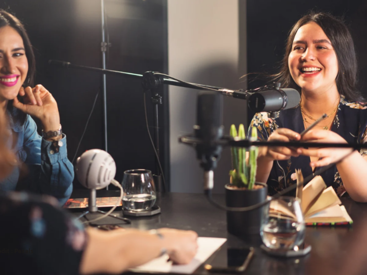 82% des auditeurs français mêlent audio et vidéo, selon Acast